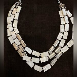 Mother of Pearl NECKLACE